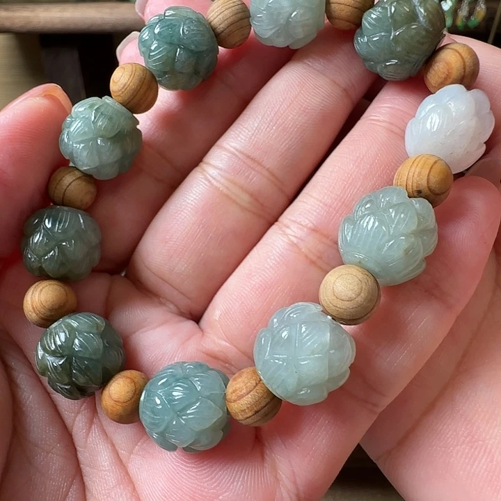 翡翠未镶嵌手镯翡翠299