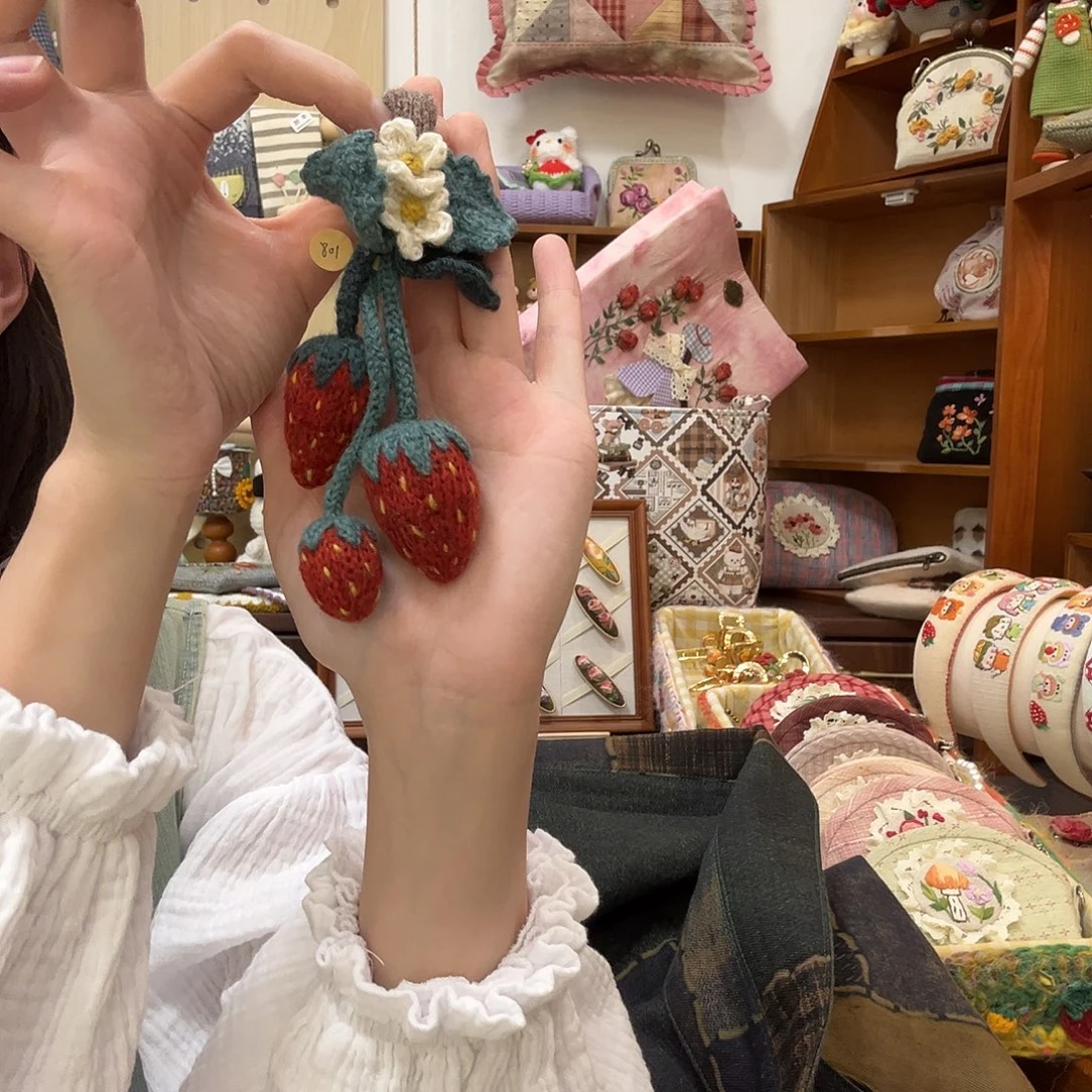 毛绒钩织刺绣手工包包玩偶居家用品