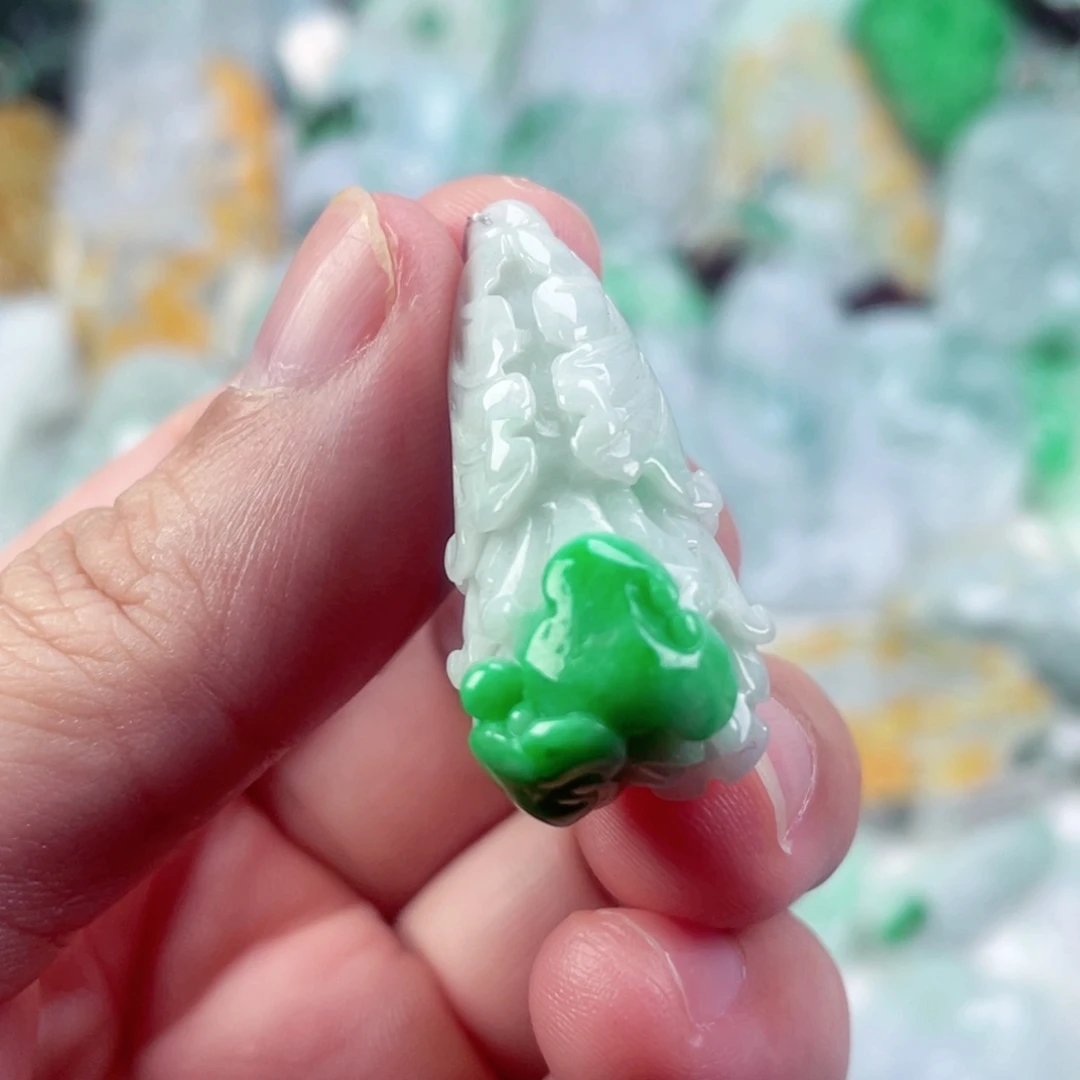 翡翠未镶嵌吊坠(不含链)