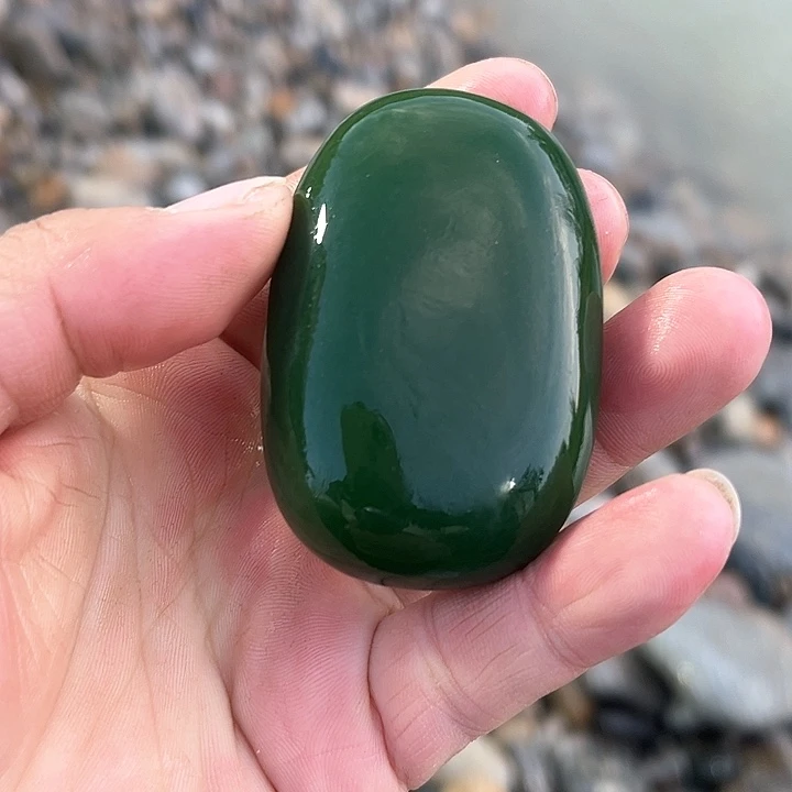 未镶嵌和田玉（糖玉）珠宝奇石