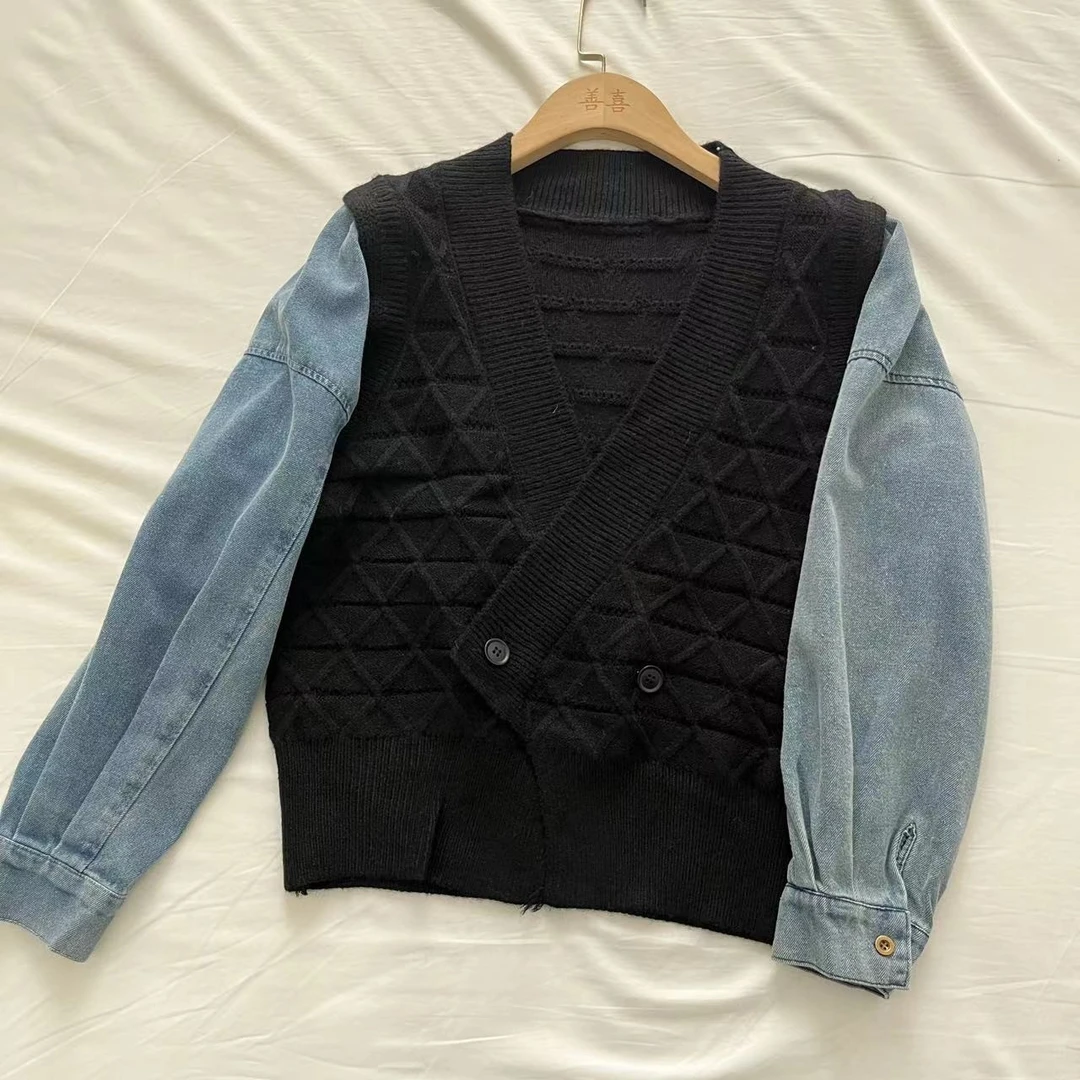 0367拼接针织外套