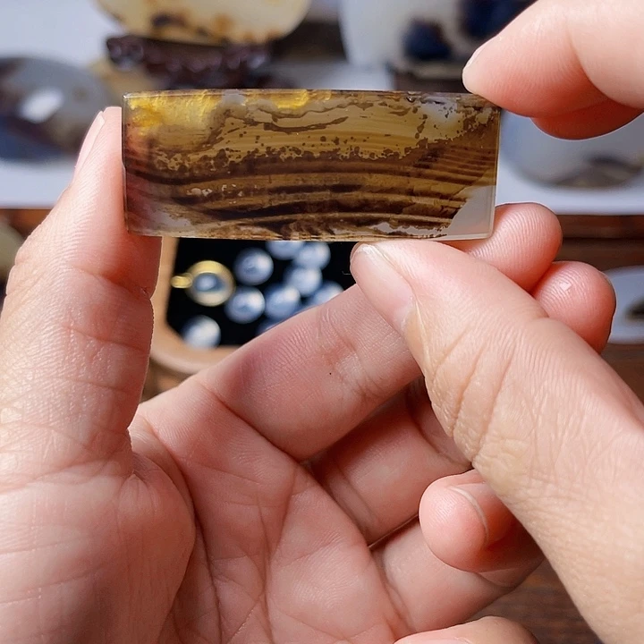 【闪购商品】玛瑙/玉髓未镶嵌珠宝半成品觉*子