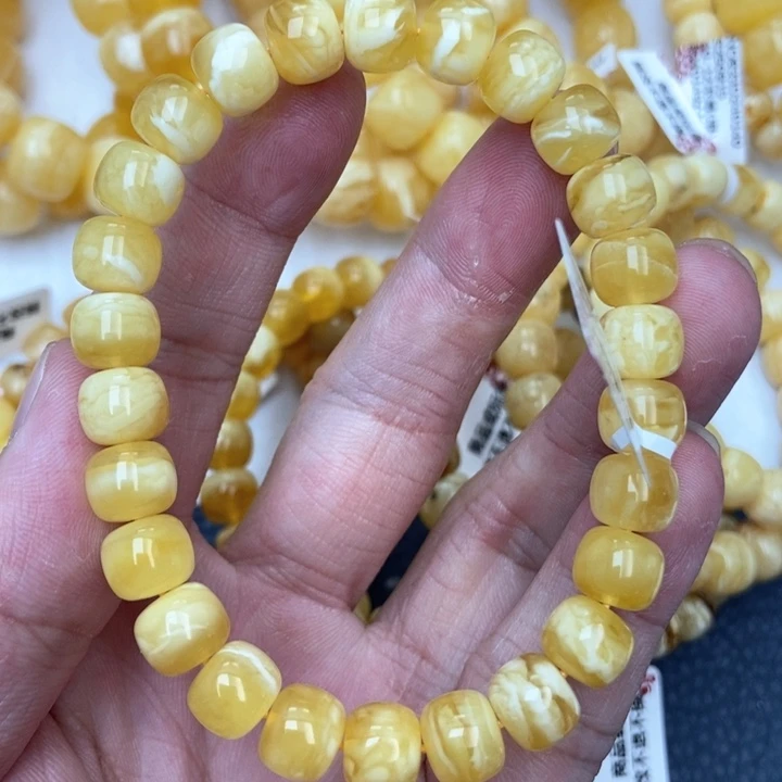 琥珀未镶嵌珠宝奇石1