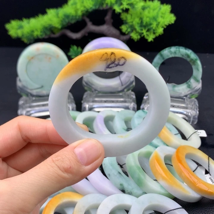 定制翡翠翡翠手镯未镶嵌