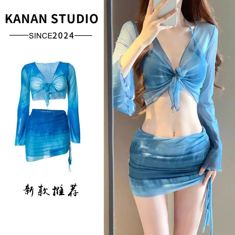 2025新款分体比基尼泳衣女海边度假四件套保守高级感泡温泉游泳装