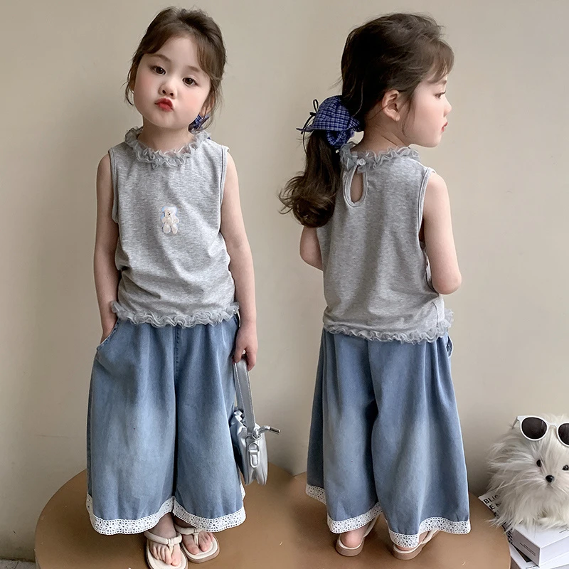 女童夏季休闲印花短袖薄款套装透气棉材质小熊花边牛仔裤两件套