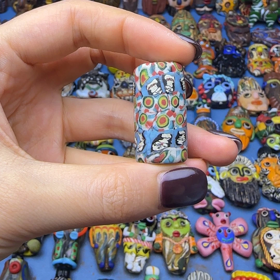 琉璃非金属玻璃颈饰古法桶珠一个