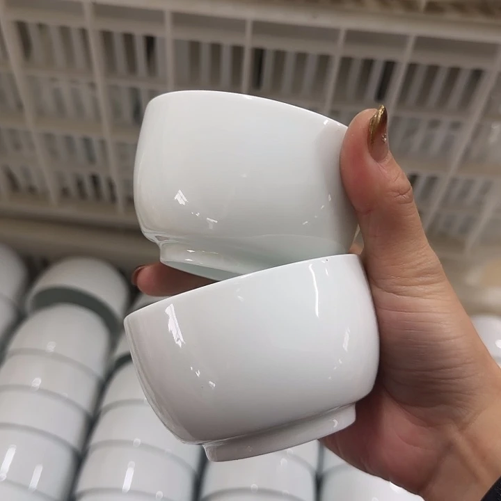 高端羊脂玉茶杯两个一组