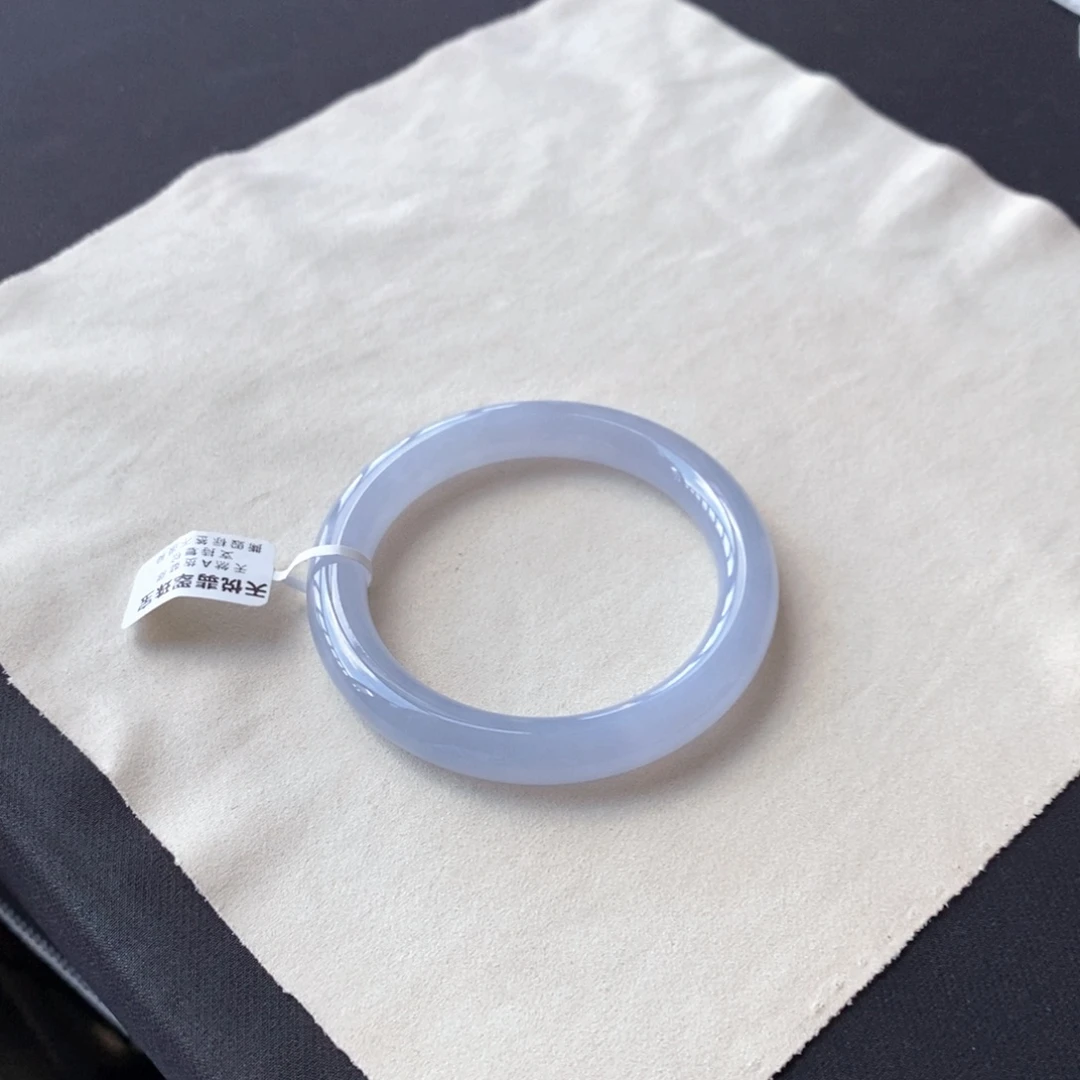 翡翠未镶嵌手镯翡翠