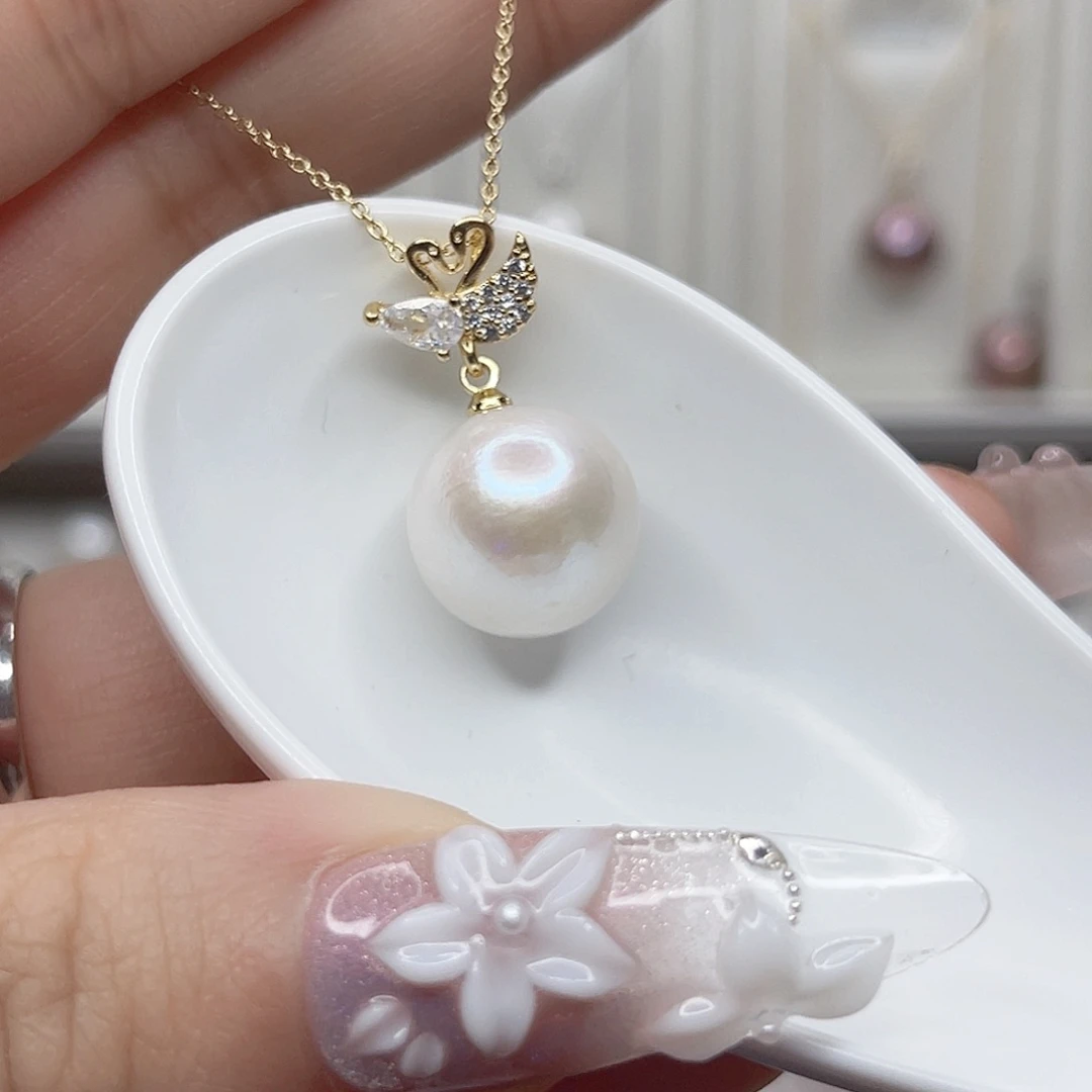 淡水珍珠吊坠(赠链)未镶嵌