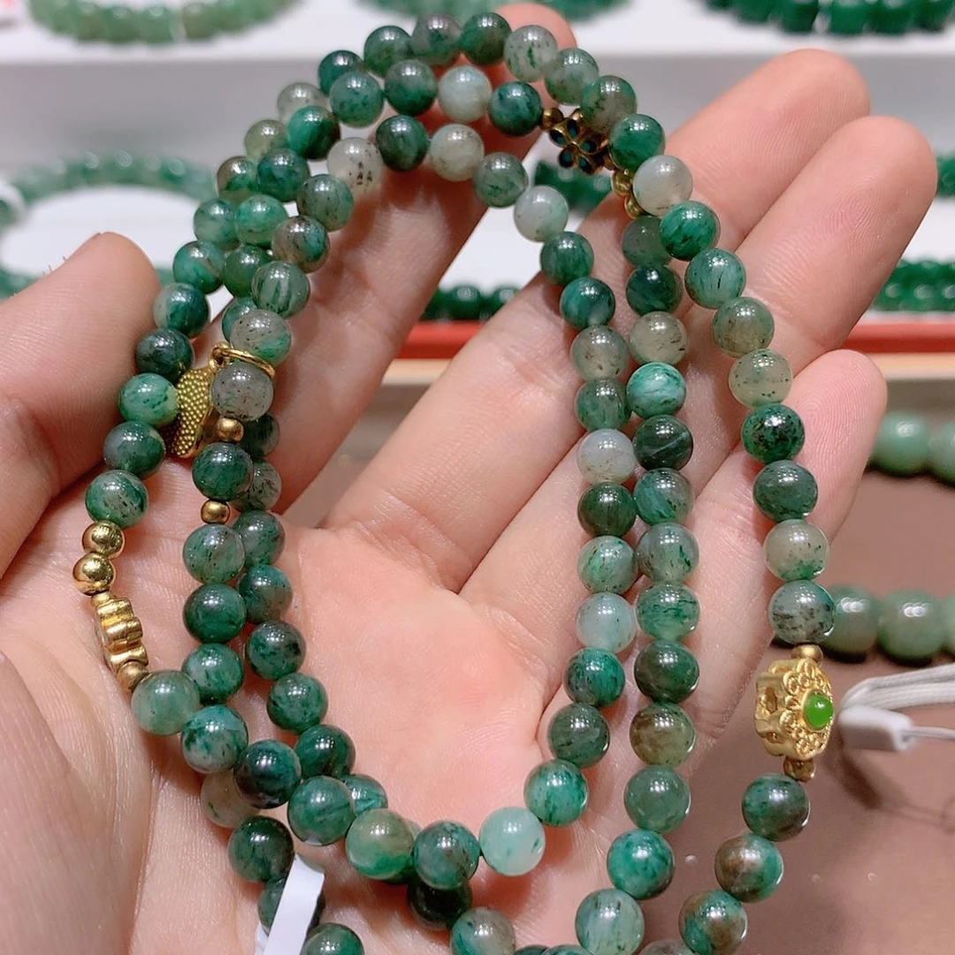 独山玉未镶嵌挂件