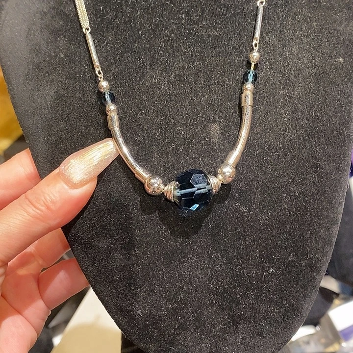 轻***中古香水沐浴露持久留香
