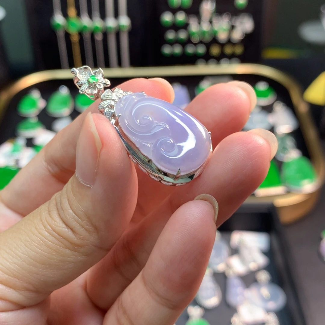 翡翠18K金镶嵌吊坠(不含链)