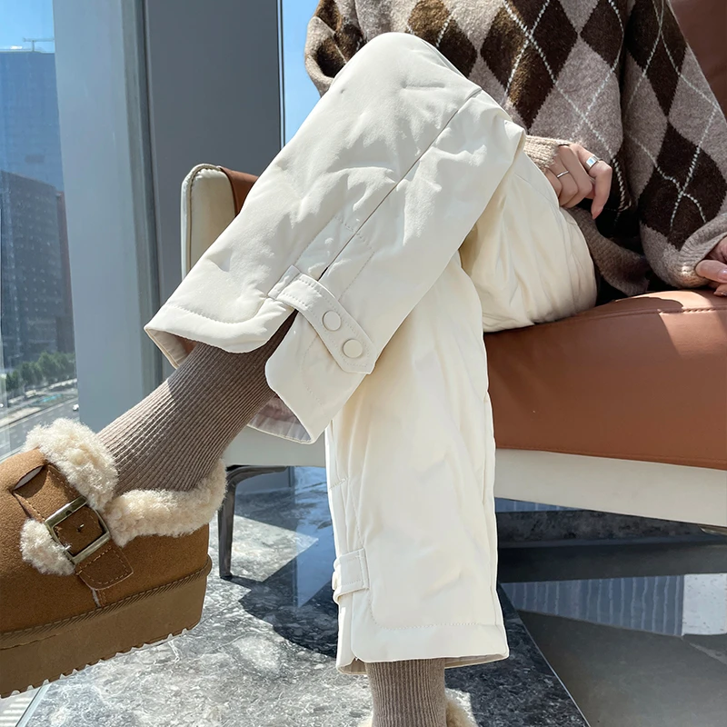 米色轻薄直筒羽绒裤女外穿2025冬季新款东北防寒零下40度保暖棉裤