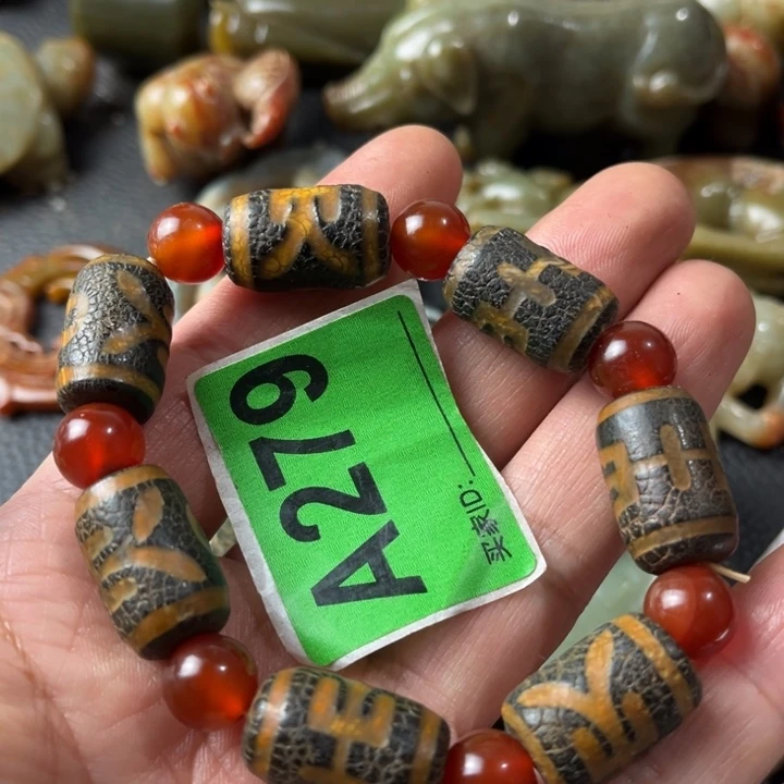 玛瑙/玉髓颈饰合金