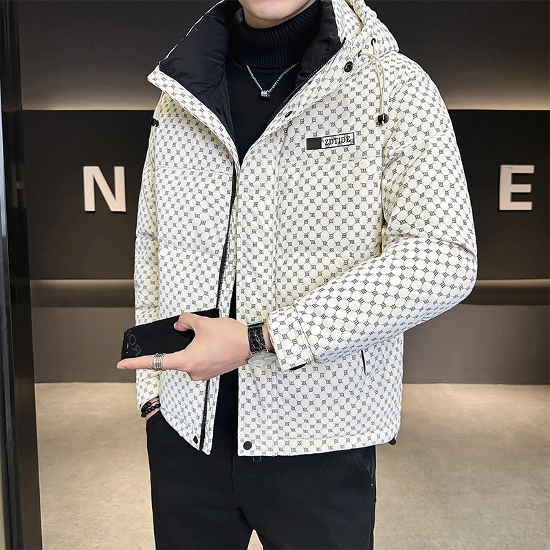 鸭绒羽绒服男士连帽印花修身冬季潮牌2025新款冬装加厚防寒皮外套