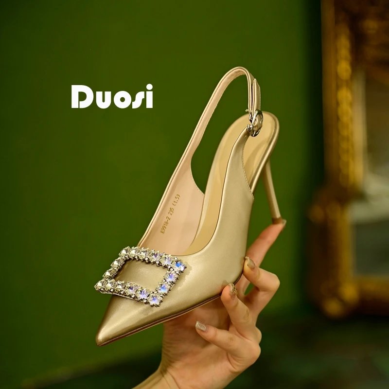 【DUOSI】8cm一字扣宴会鞋女水钻细跟尖头单鞋配裙子高跟鞋K9918-2