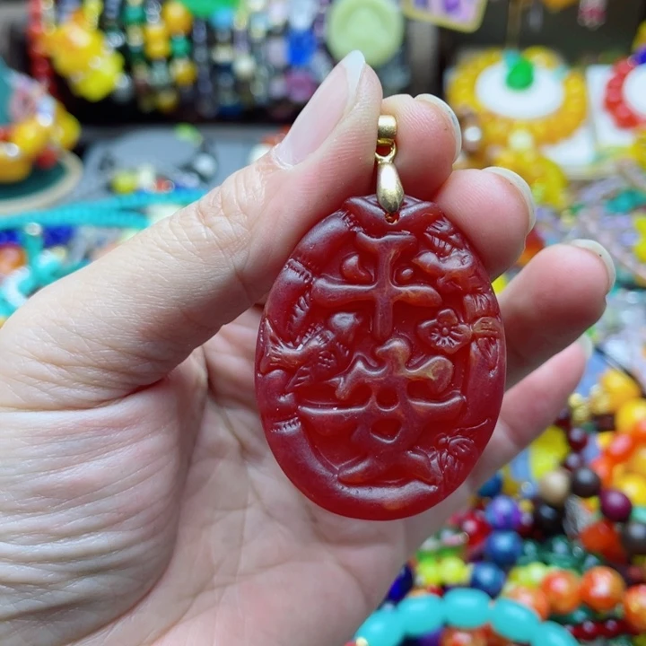 树脂制品87号雕刻吊坠