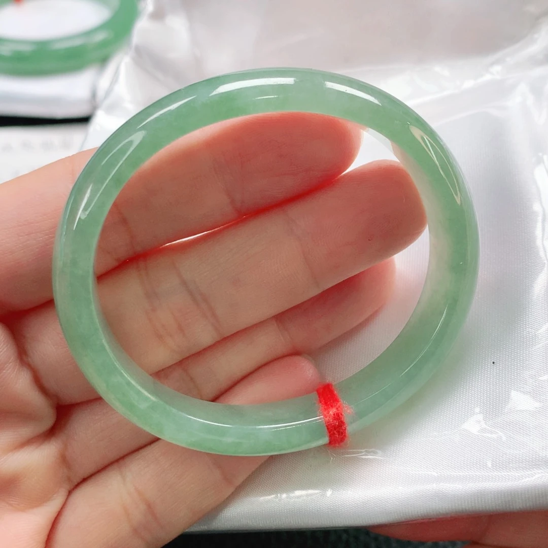 未镶嵌手镯翡翠53贵妃