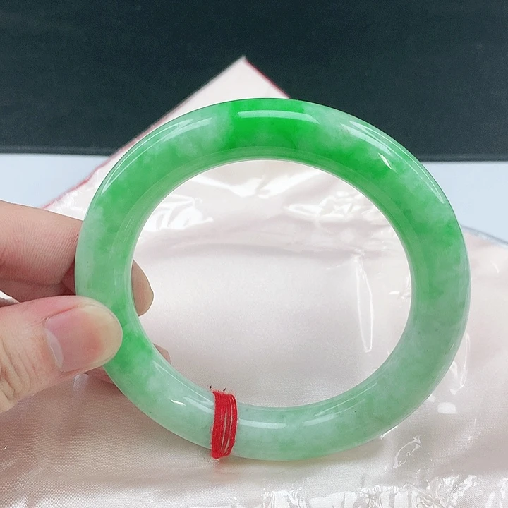 翡翠未镶嵌手镯圈62.6。11023