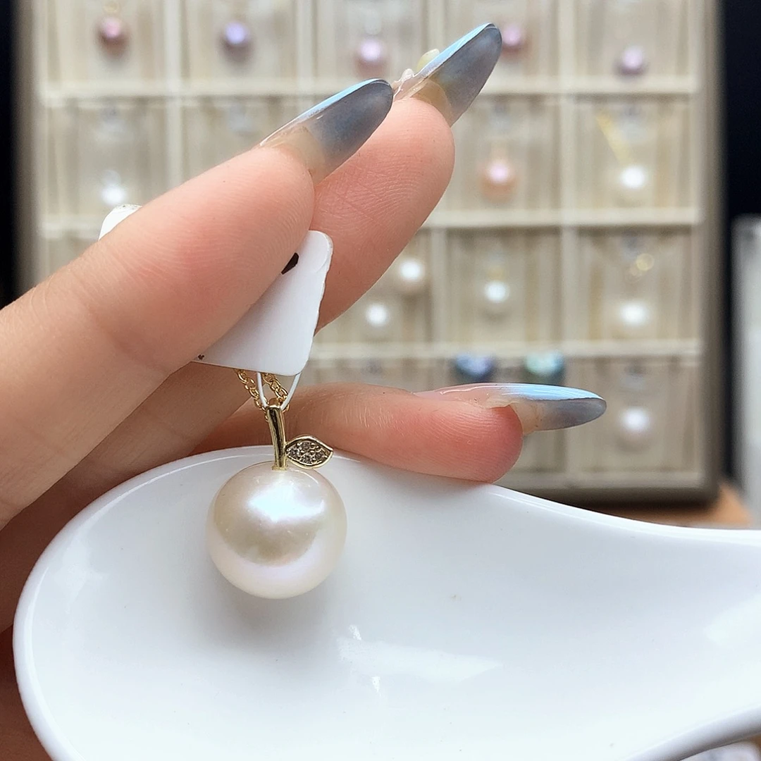 淡水珍珠合金颈饰