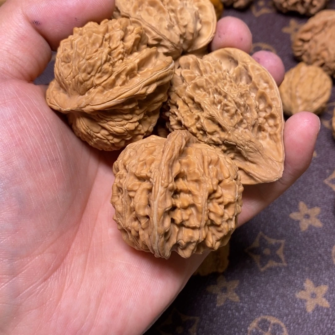 马***人文玩核桃吊坠官帽
