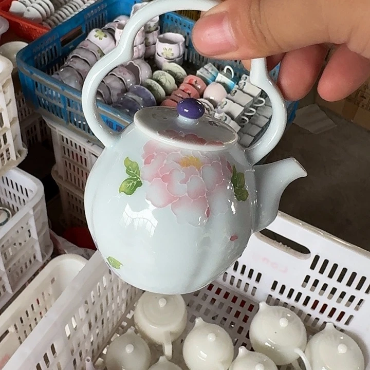 瑕疵茶具，介意勿拍