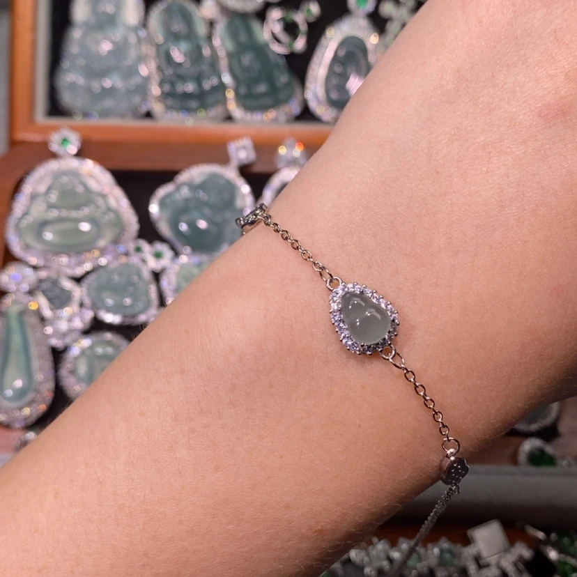 【闪购商品】翡翠未镶嵌颈饰天然