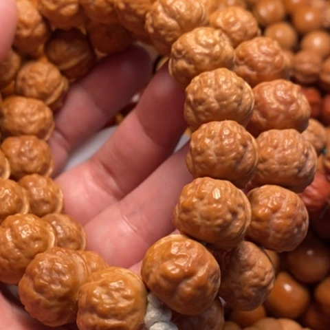 【闪购商品】猴头核桃手串镖***产品