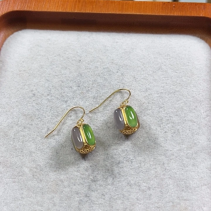 和田玉银S925镶嵌耳饰