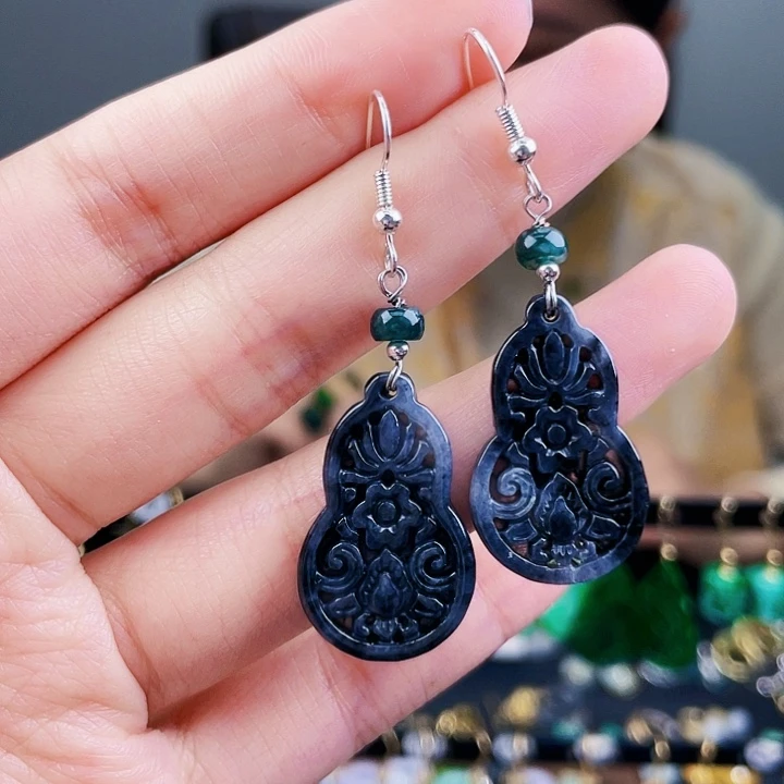 翡翠耳饰未镶嵌饰品