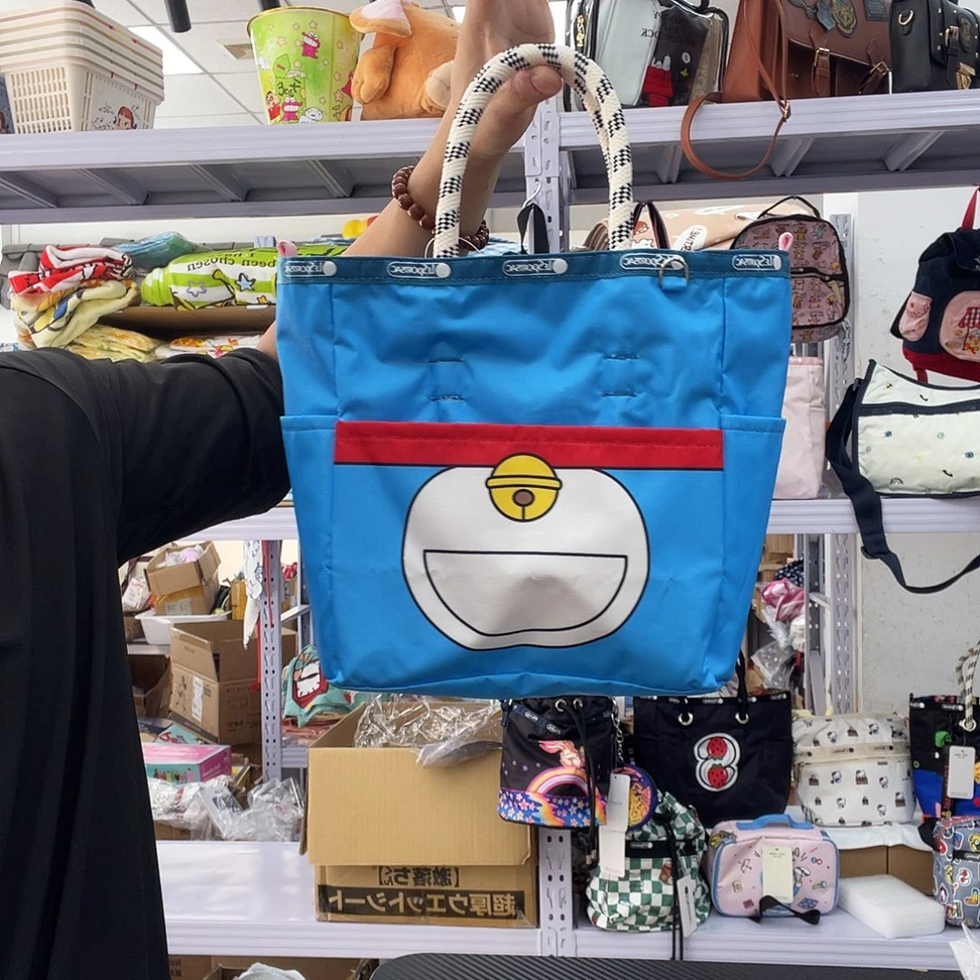 PU化妆包等产品和产品
