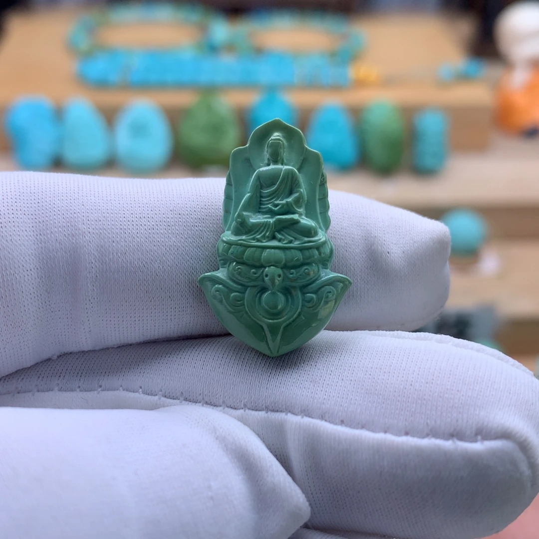 绿松石未镶嵌珠宝奇石