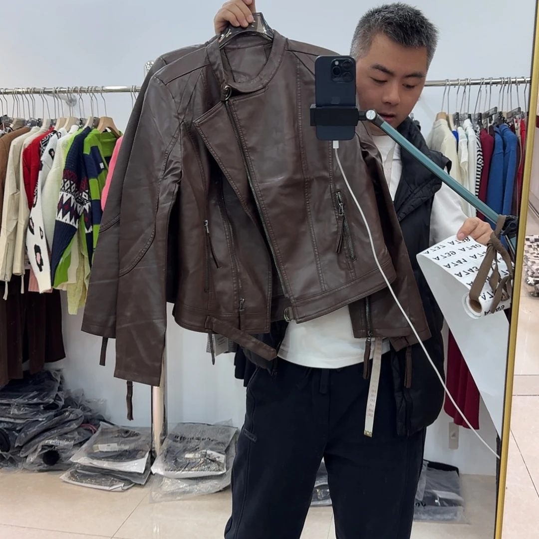 叶***秋这个月你有什么计划了736