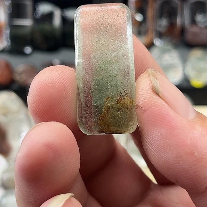 未镶嵌吊坠(赠链)水晶
