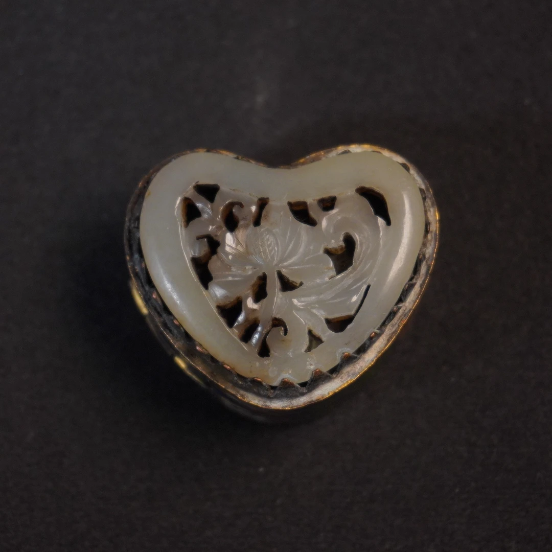 SE449 清 和田玉银镶盖盒