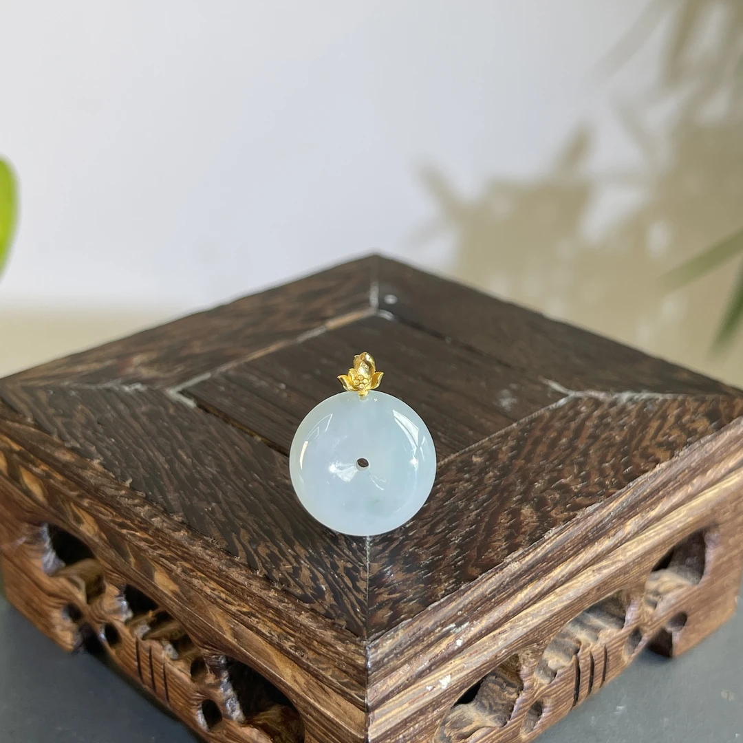 JGB22-27 天然缅甸A货翡翠  18K扣平安扣