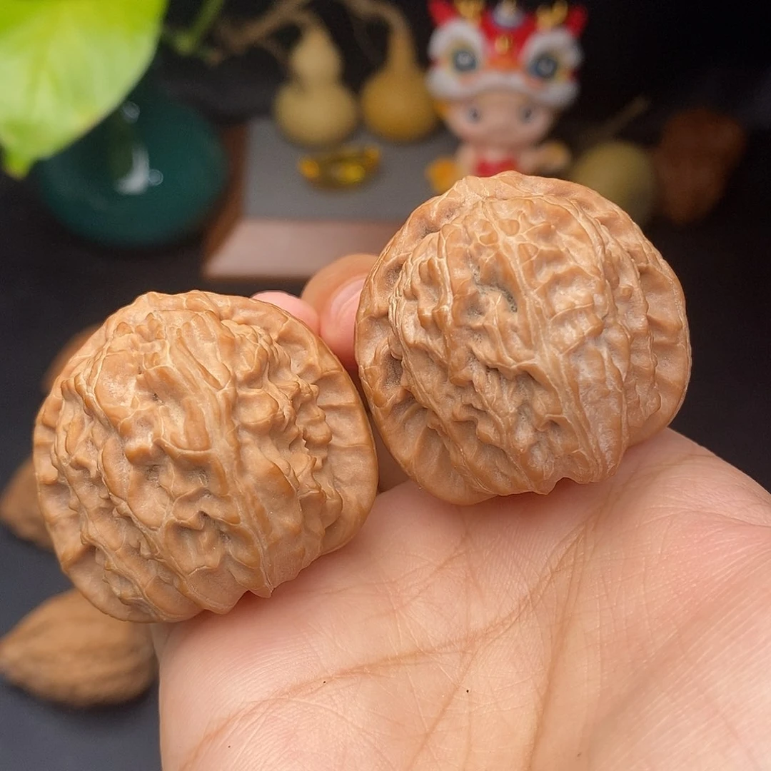 把件文玩核桃三角白全品38.5