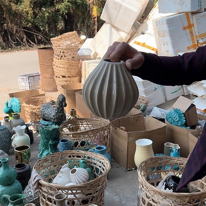 瓶高度14厘米口径4厘米