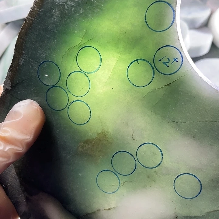 翡翠裸石天然A货翡翠