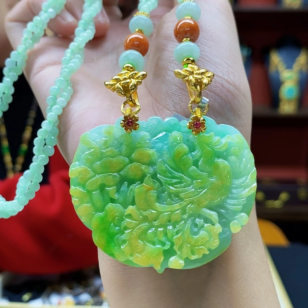 翡翠未镶嵌颈饰吊坠