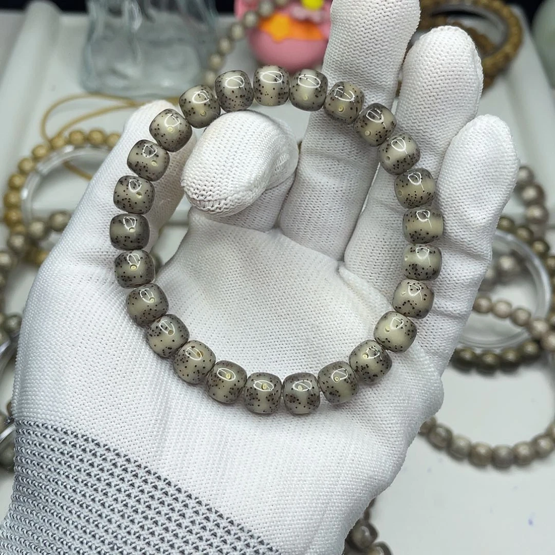 穿***猫手串星月菩提9mm 灰冰糖凤眼通体