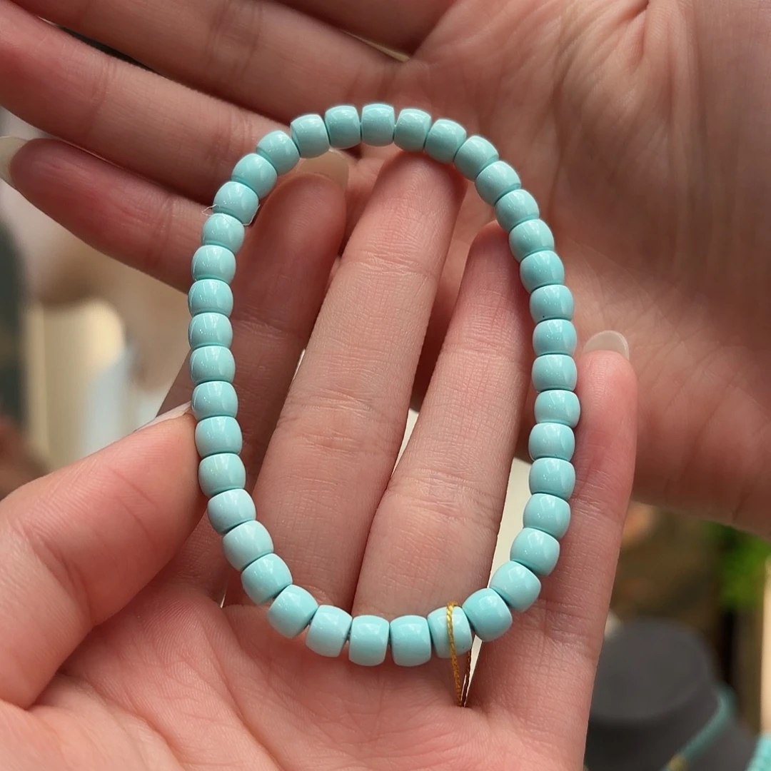 绿松石未镶嵌颈饰