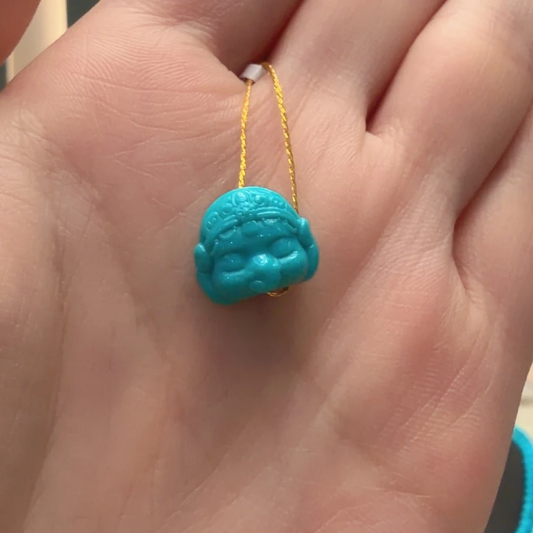 绿松石未镶嵌颈饰