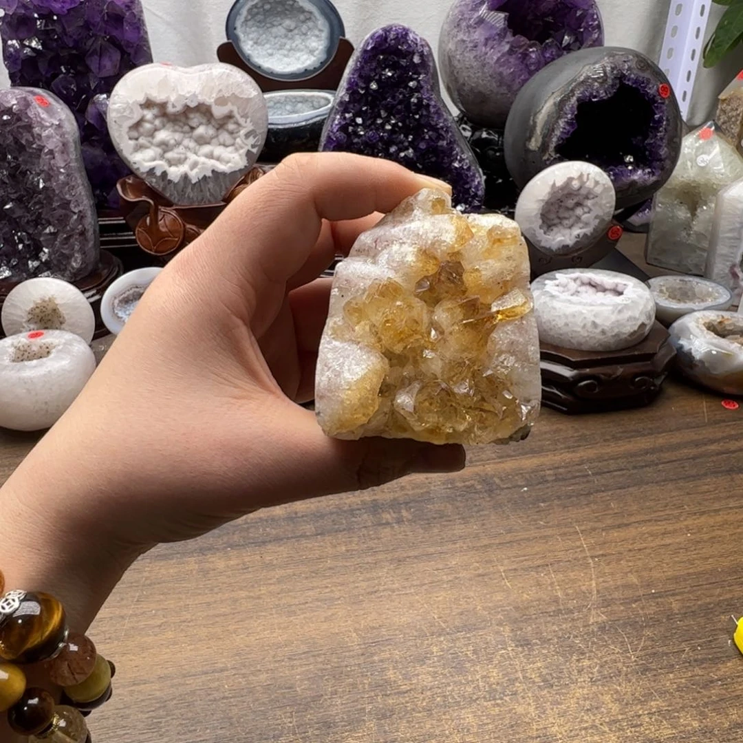 水晶水晶未镶嵌水晶摆件黄晶镇2