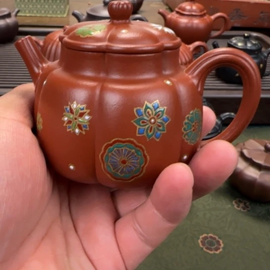 茶壶朱泥宜兴紫砂朱泥繁花
