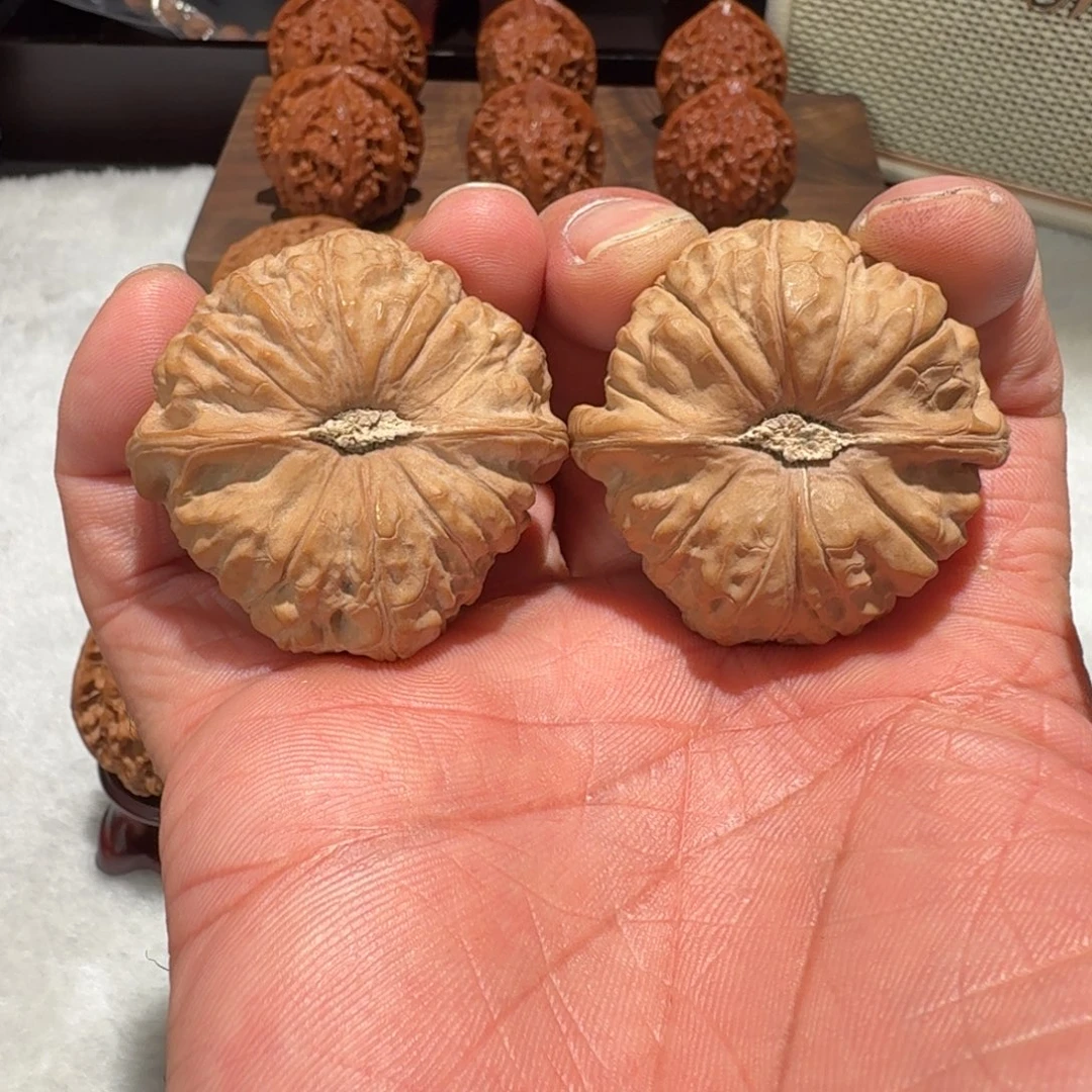 文玩核桃吊坠南瓜墩