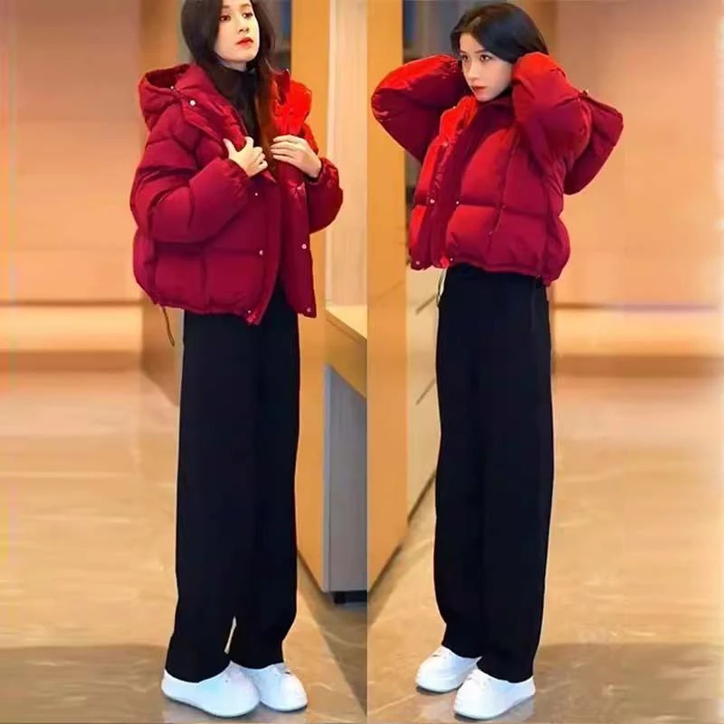 冬季一整套穿搭2025新款女装高级感小个子连帽短款棉服长裤外套潮