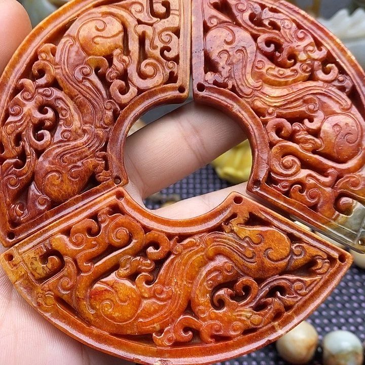 未镶嵌蛇纹石玉颈饰