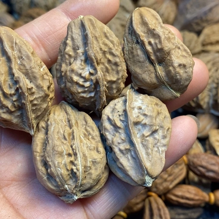 文玩核桃吊坠娜姐105